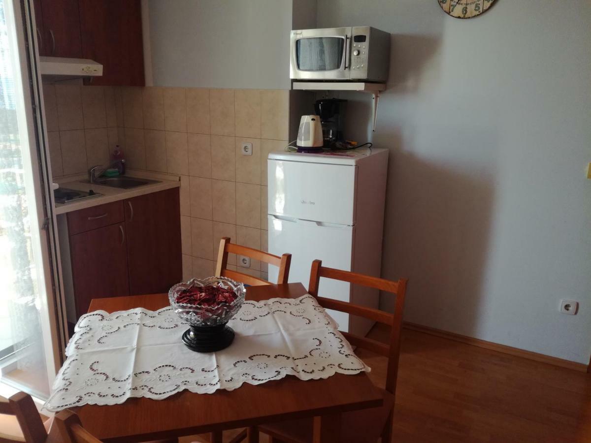 Apartments Katarina 2 Макарска Экстерьер фото